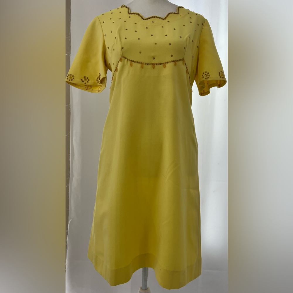 VTG 60s beaded shift DRESS